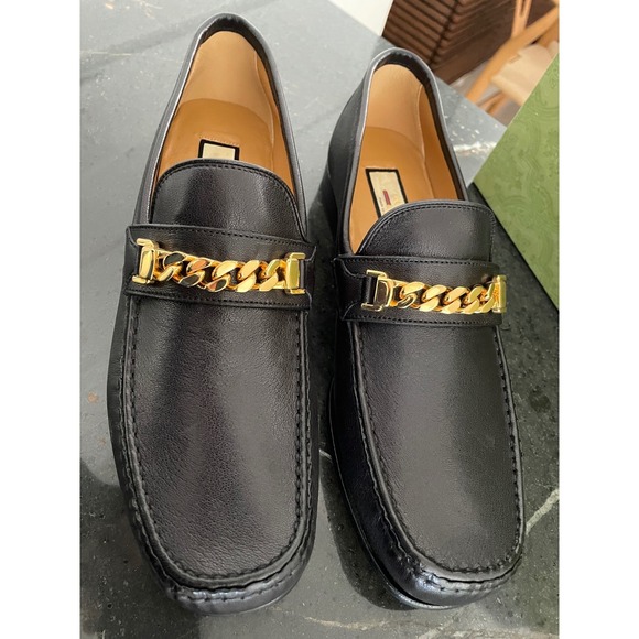 Gucci Other - GUCCI 643620 black leather loafers with gold-tone chain horsebit, UK 9